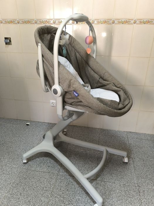 Vende Baby Hug 4 em 1