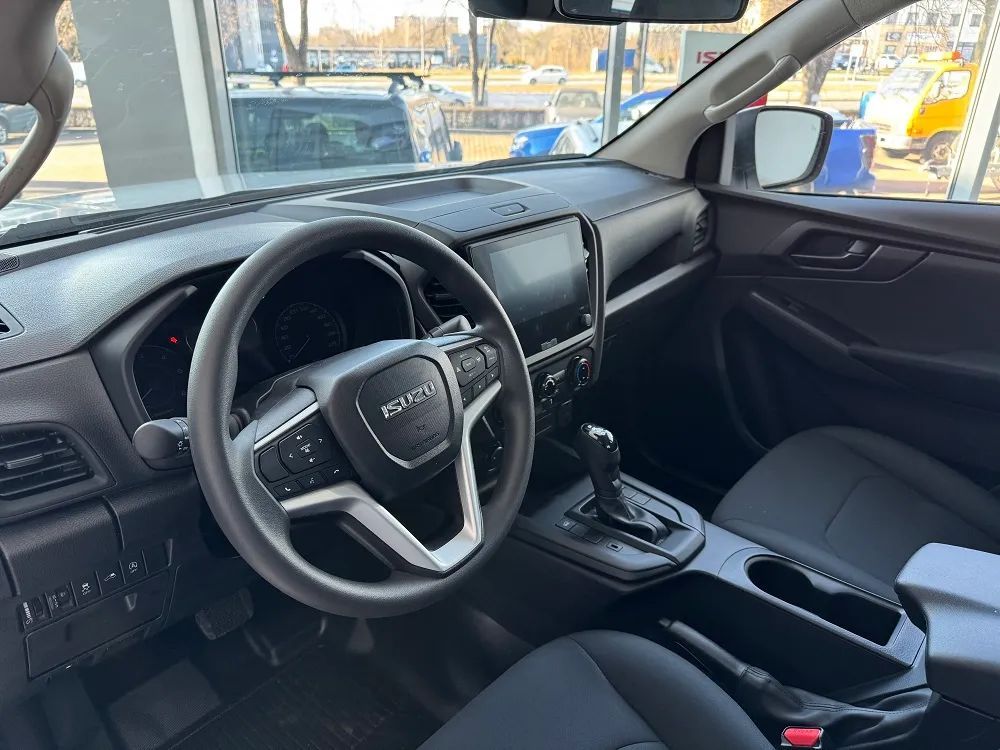 Isuzu D-Max 1.9 163KM DC L 4WD 2024 Fabrycznie Nowy Dostępny Od Ręki