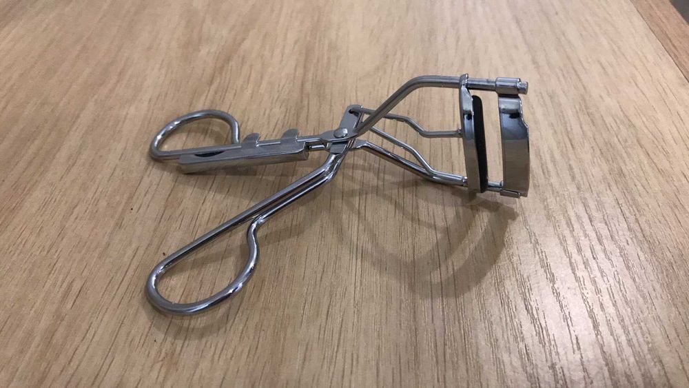 щипці затискач для завивання вій Ardell Precision