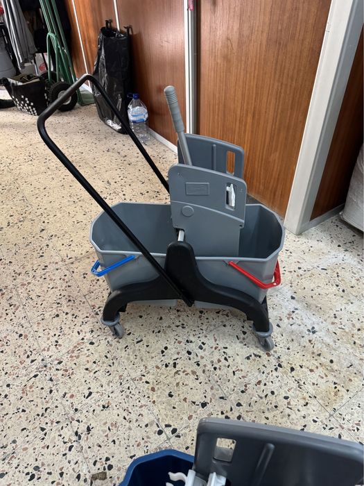 Carrinho limpeza 2x25L