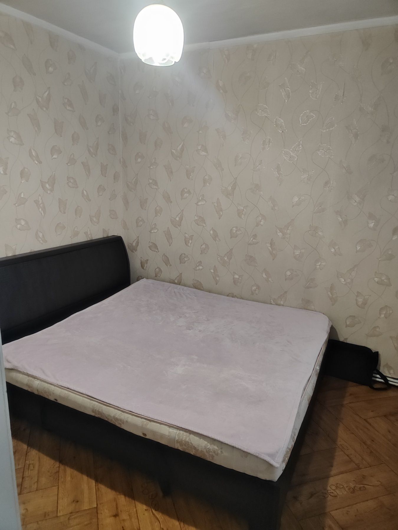Продам дом в Петропавловке (не сдаю,проживают люди)Днепропетровская об