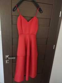 Sukienka czerwona midi