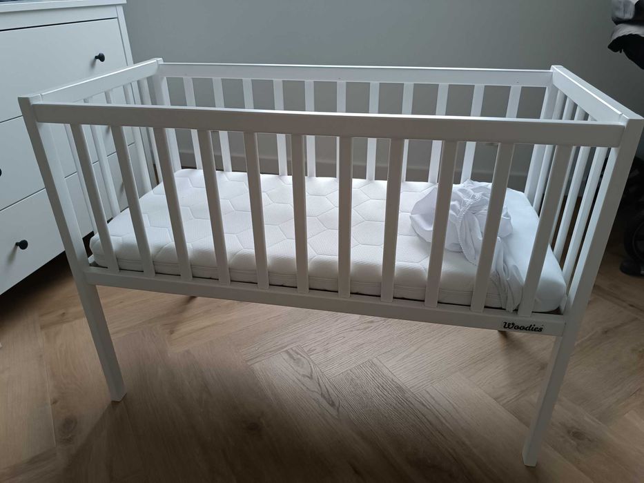 Woodies Mini-łóżeczko Bedside Crib 90×40 + Materac PREMIUM