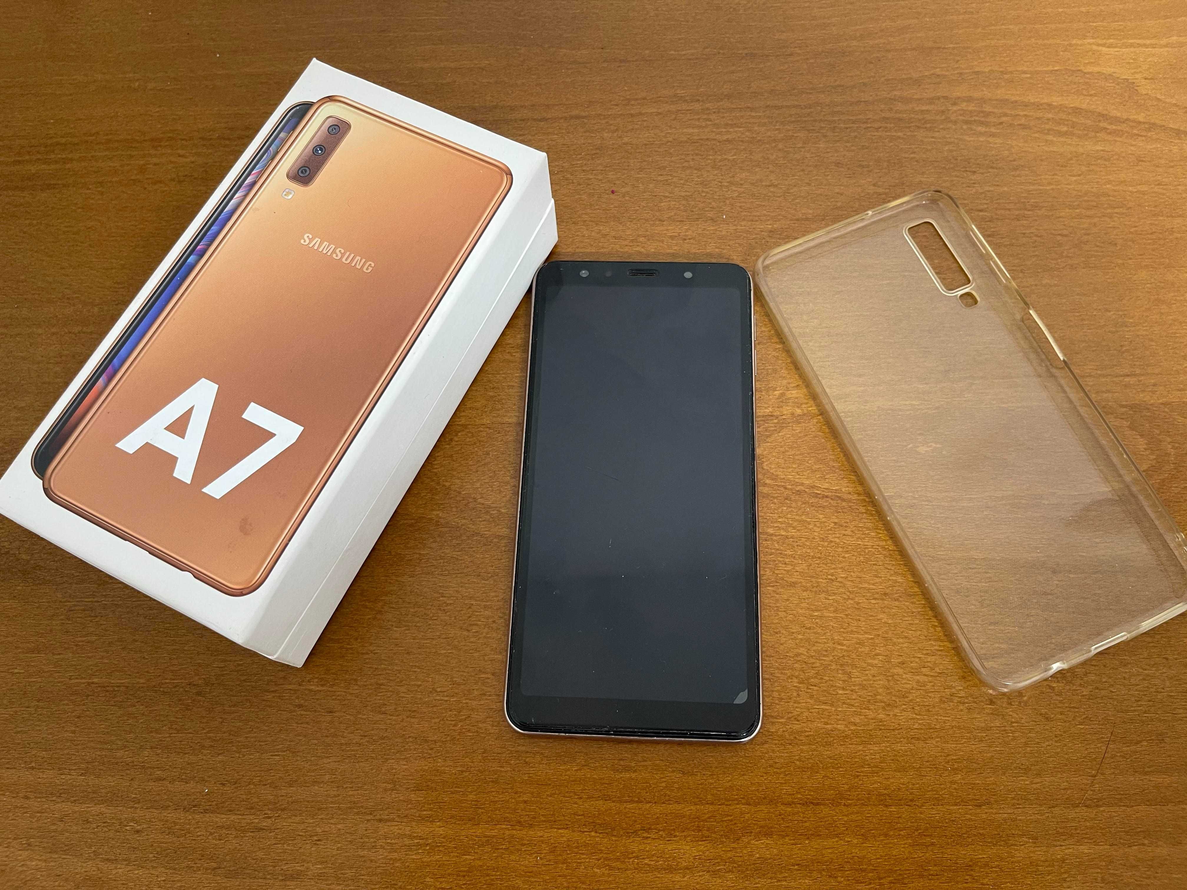 Samsung Galaxy А7 (колір Gold)