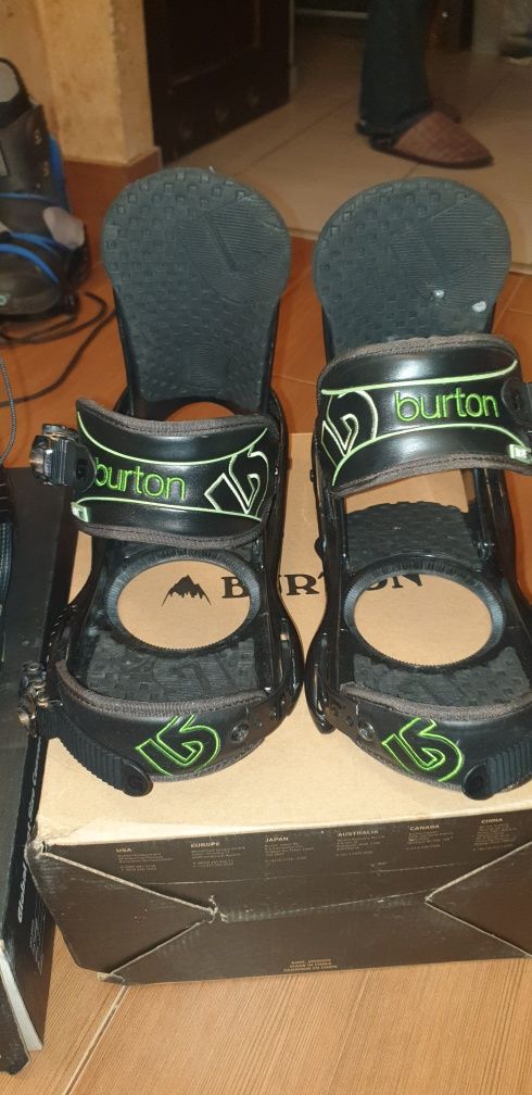 Buty snowboardowe i zapięcia