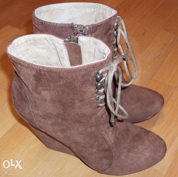 Botki Bershka 37 na koturnie