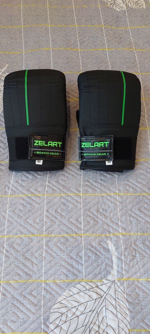 нові боксерські рукавиці zelart розмір м