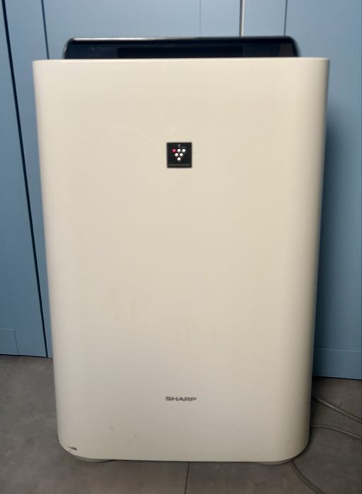 Oczyszczacz powietrza z funkcją nawilżania i jonizacji