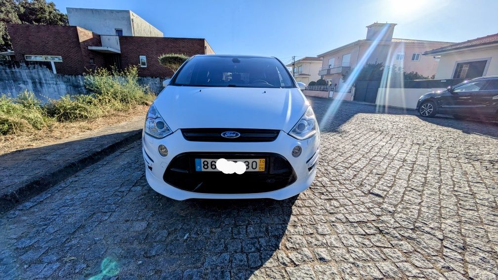 Ford Smax Titanium S