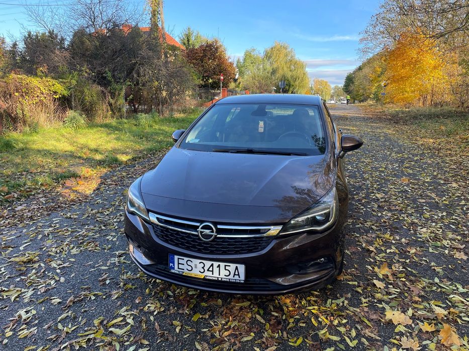 Opel Astra Sprzedam Opel Astra 1.4T Enjoy