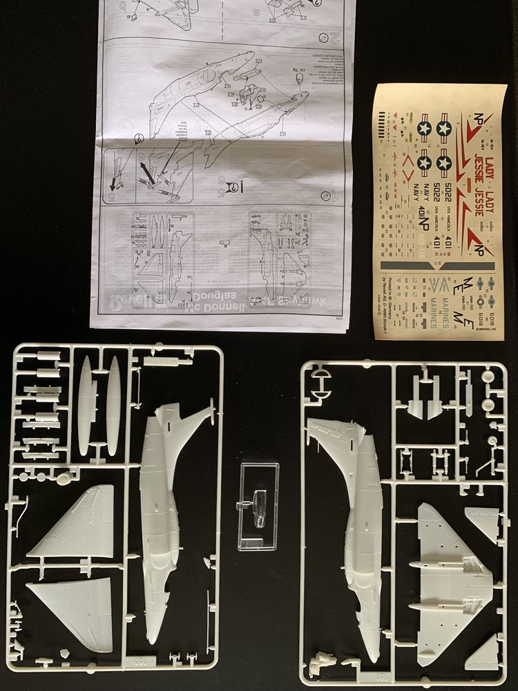 Avião modelismo Revell A-4F Skyhawk
