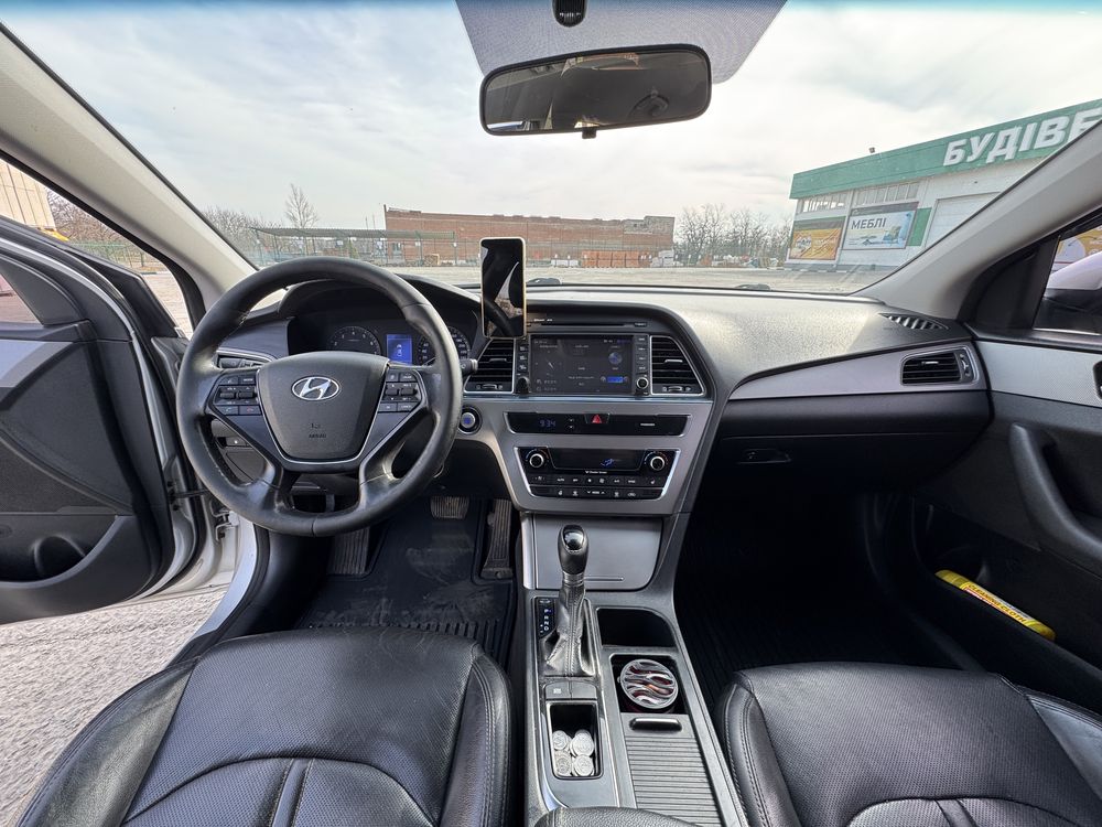 Hyundai Sonata LF, 2015 год, 2.0 LPI, автомат