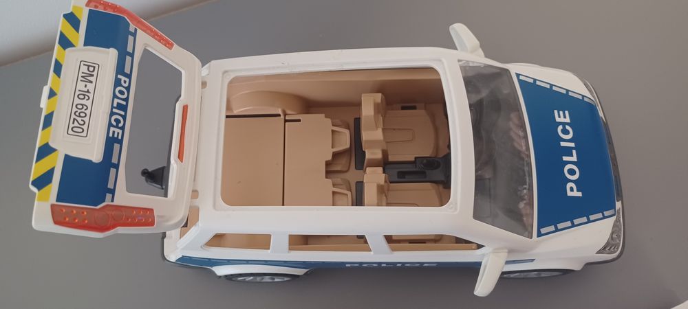 Playmobil 6920 City Action radiowóz policyjny