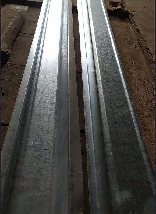 Продам пороги на geely MK