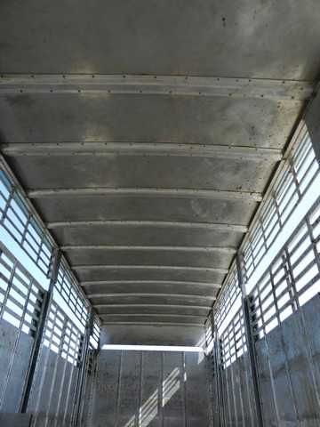 Do zwierzat do Bydla RENAULT T430 05/2016 zabudowa PEZZAIOLI