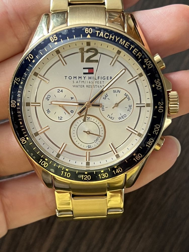 Годинник, часи, Tommy hilfiger