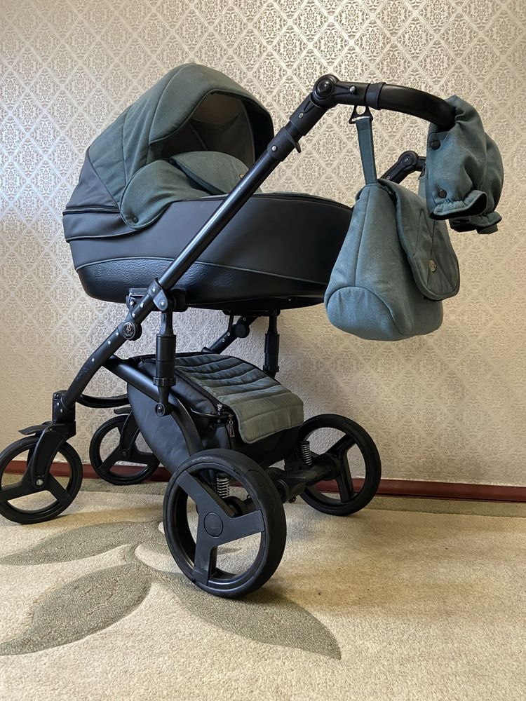 Коляска 2 в 1 Baby Pram Bellini