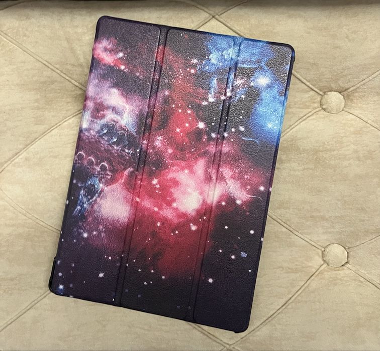 Tablet Lenovo Tab 10m com 2 capas carregador e pelicula