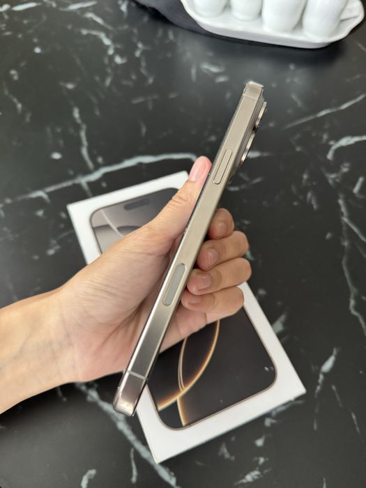 Iphone 16 Pro Max, Natural Titanium, 256GB