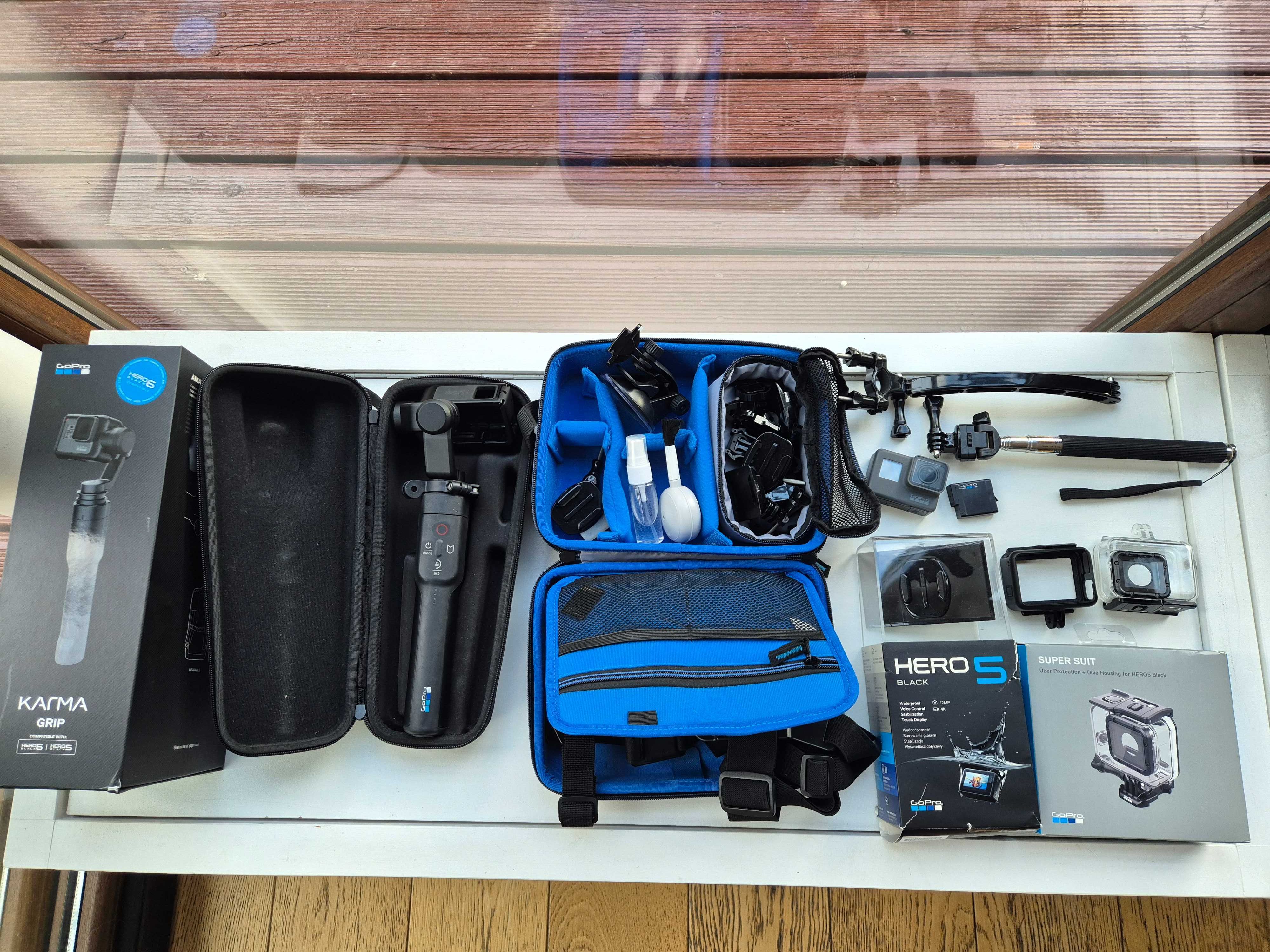 GoPro Hero 5 + grip+ wodoszczelne etui+ akcesoria