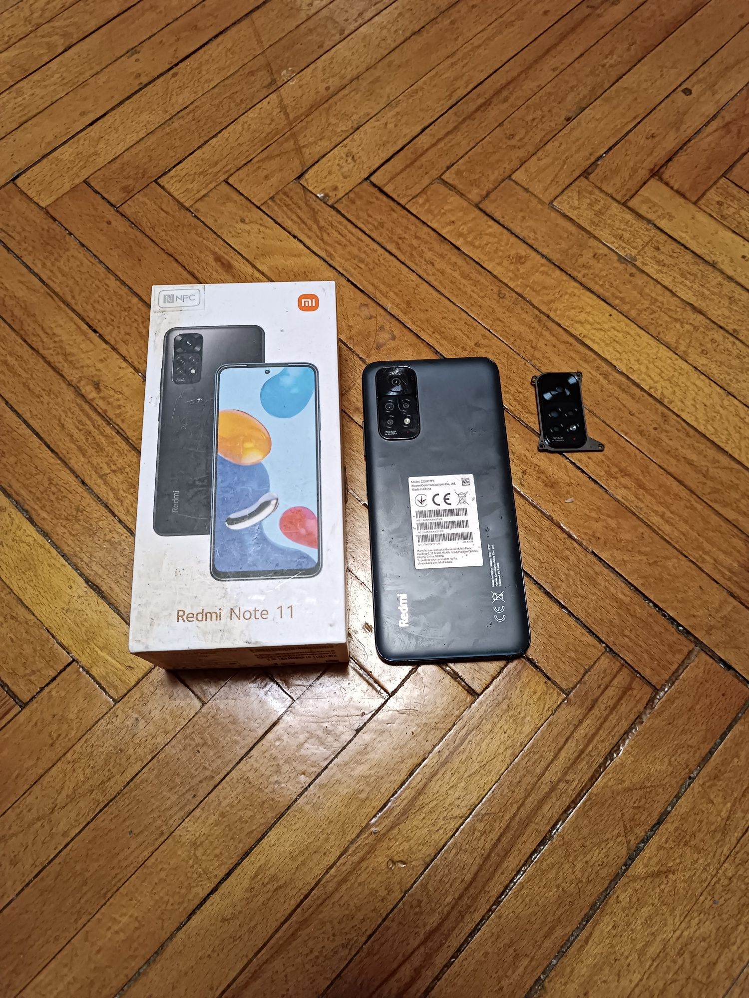 Телефон Redmi Note 11 на запчасти.