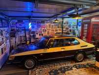 Saab 900i , zamiana, 230.000 . Zamienię Bus blaszak , Navara , pick-up