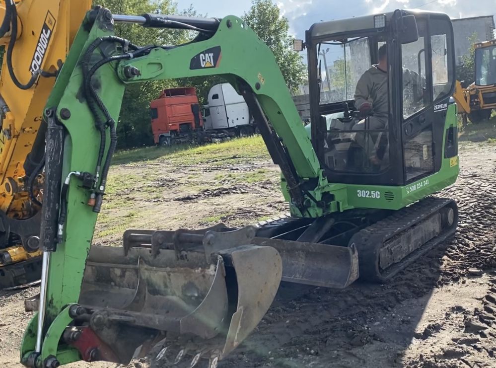 Міні екскаватор Caterpillar 302.5 c . 2011 рік