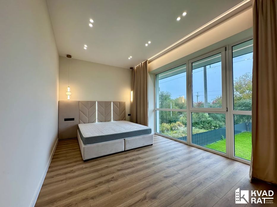 Стильний укомплектований будинок !