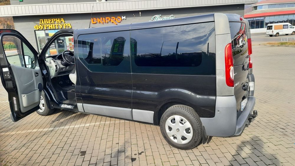 Рено трафик пасажыр