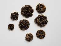 róże czarne pozłacane figurki ozdoby na tort z masy cukrowej