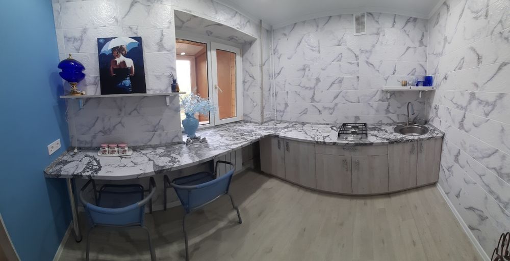 Посуточно,почасово,1 комнатная квартира на Черемушках,Ген Петрова,парк