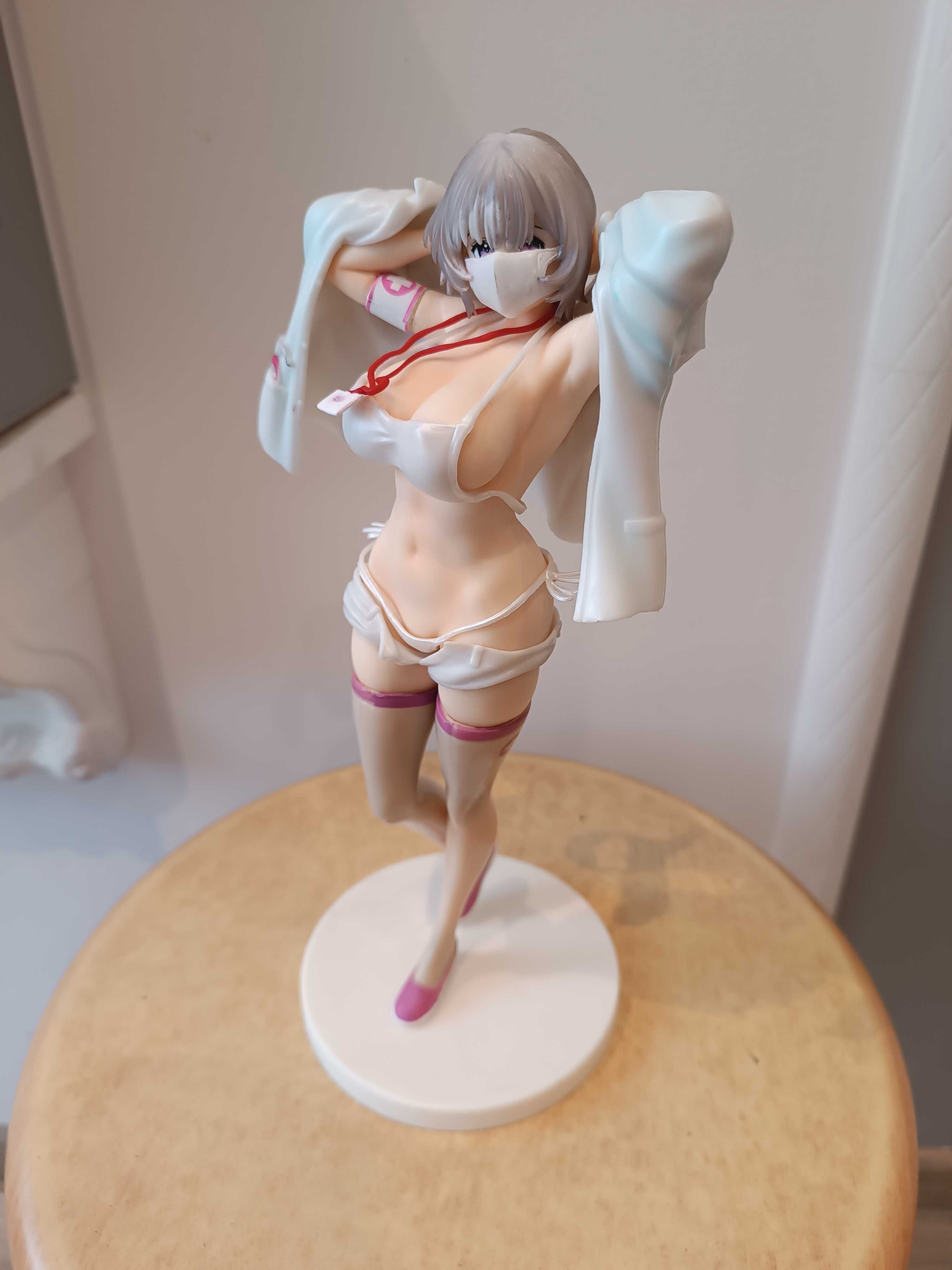 anime figurka, pielęgniarka