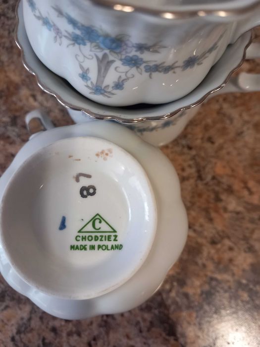 Porcelanowy serwis do kawy / 12 osób