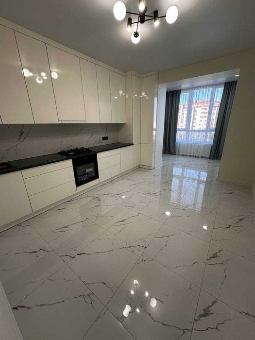 Продаж 1 К. Виставка