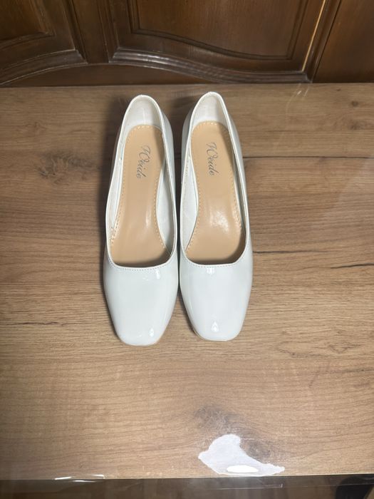 Туфлі весільні б/у