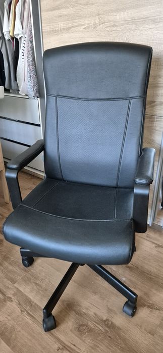 Krzesło obrotowe do biurka