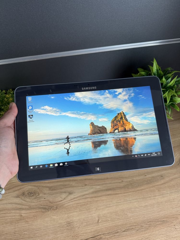 Планшет Samsung AСTIVE T500 11.6" 2/64 Gb Intel Active