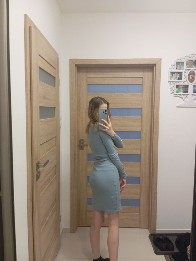 Sukienka S/M błękitna
