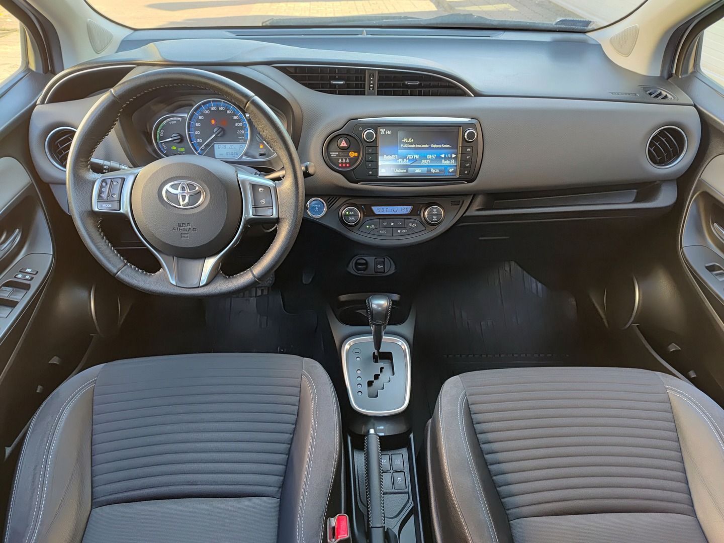 Toyota Yaris Hybrid 100 Dynamic