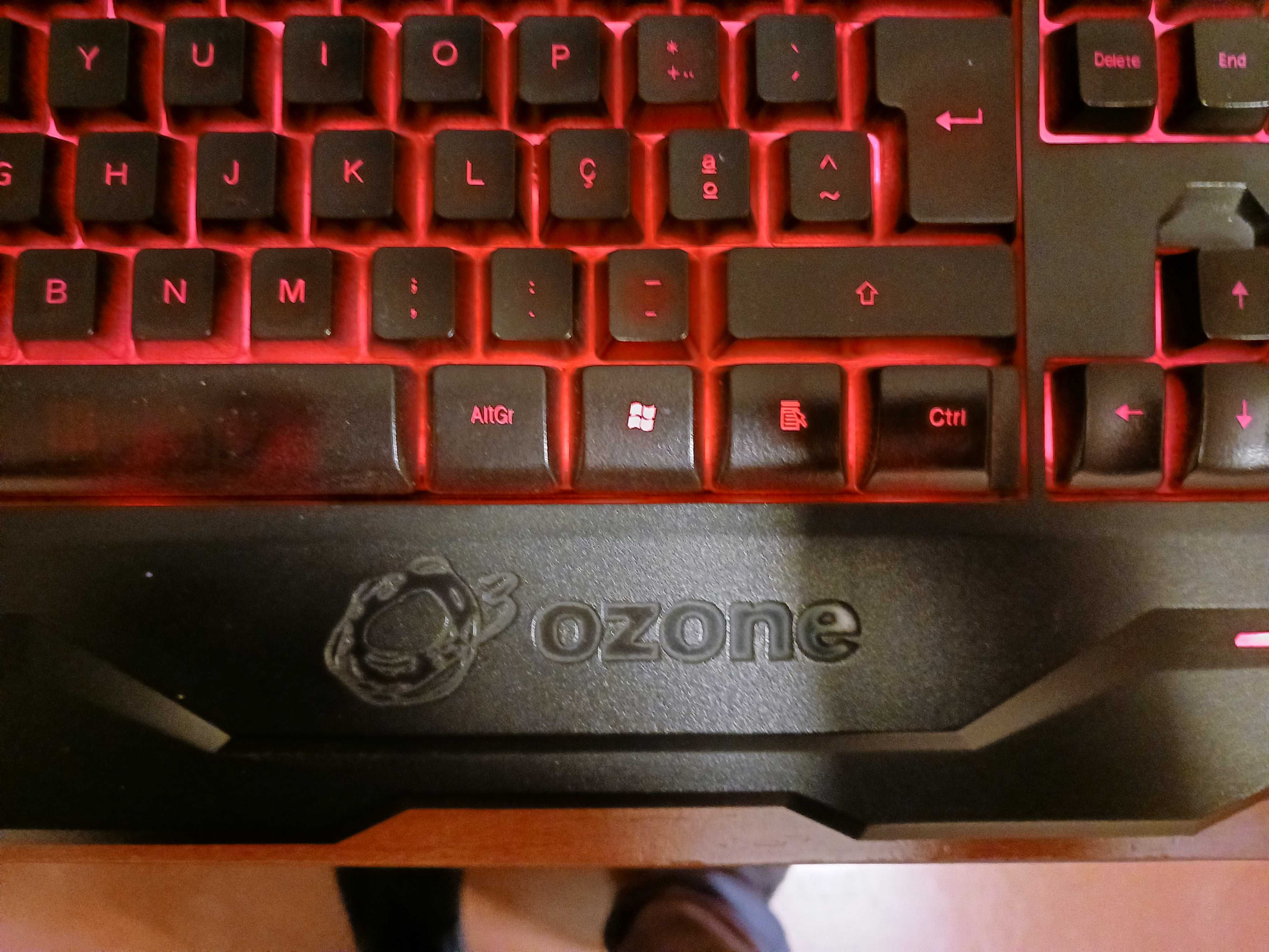 Teclado OZONE
Membrane Keyboard BLADE