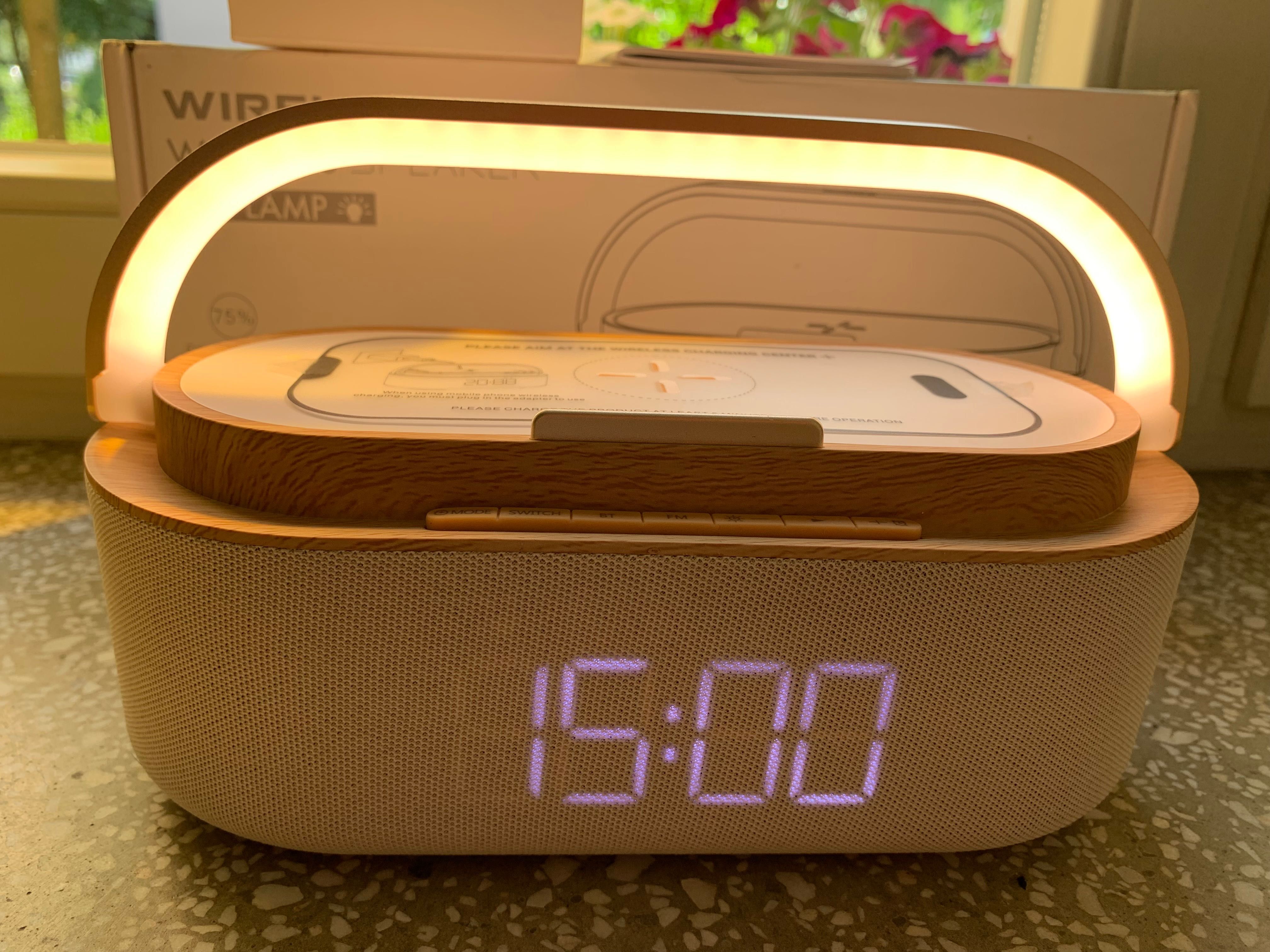 Radio Radiobudzik Głośnik Bluetooth Ładowarka Bezprzewodowa Lampka