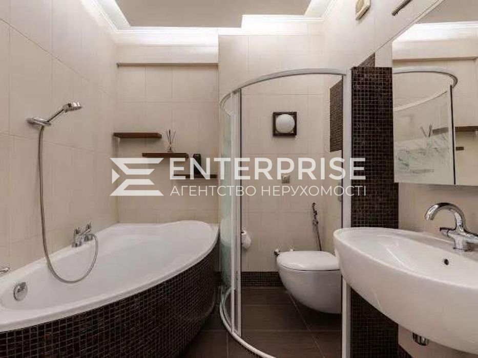 Продаж 3к квартири, Печерськ, бульвар Л.Українки