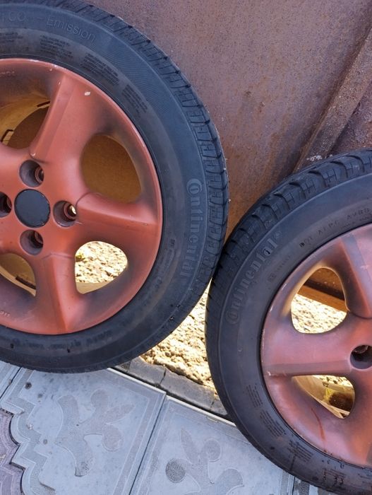 Продам диски с резиной 195.60R15