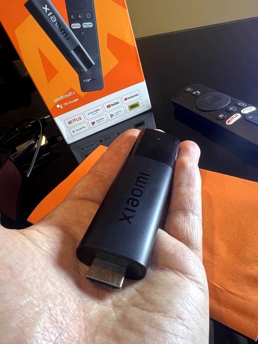 Медіаплеєр Xiaomi Mi TV Stick 4K (MDZ-27-EU)