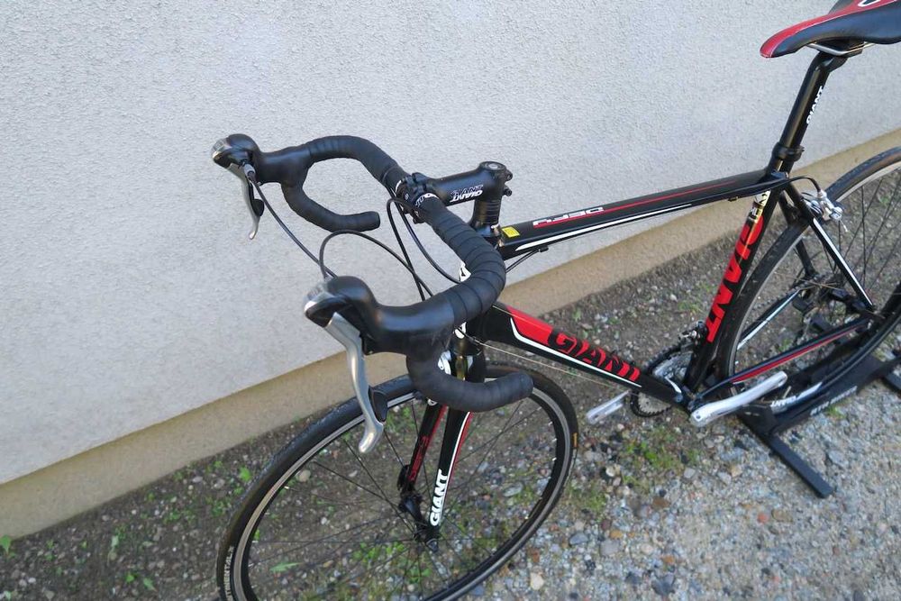 Rower szosowy Giant Defy M/L Tiagra ZADBANY