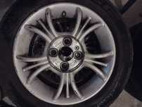 Conjunto de jantes  usados aro 14, Fiat Punto 1999.