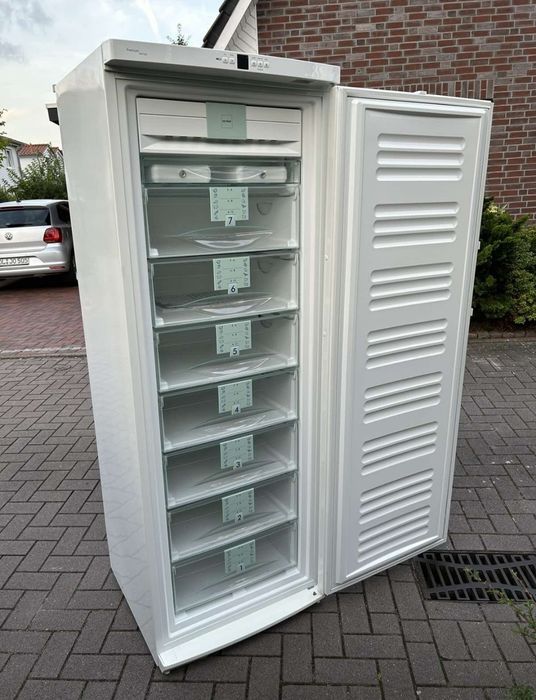 Морозильная камера б/у Либхер Liebherr 7ящ 185см No Frost 320л