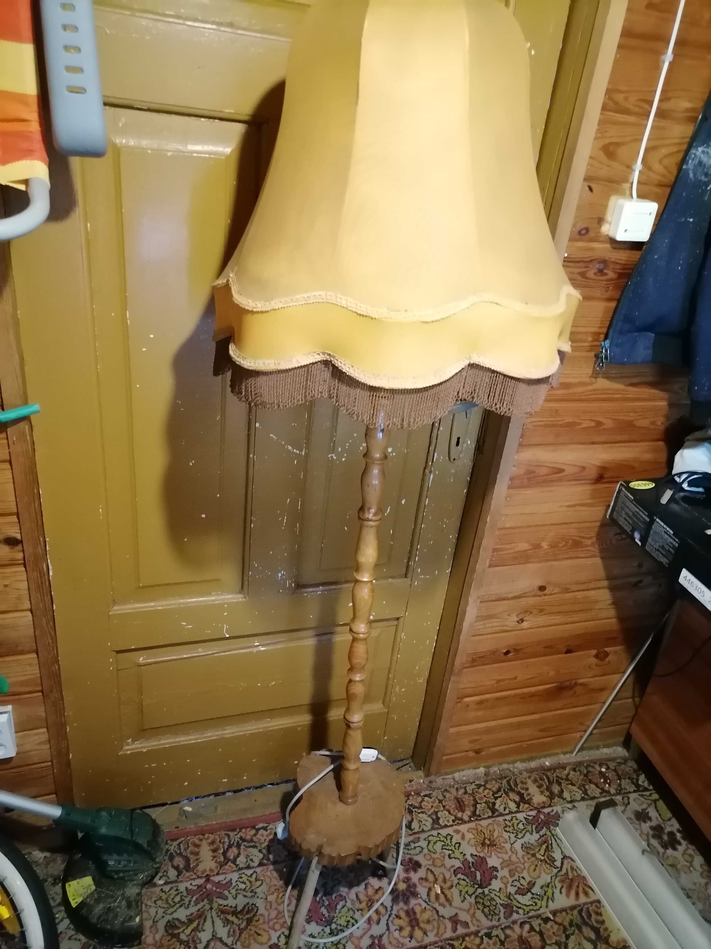 Stara Lampa Stojąca