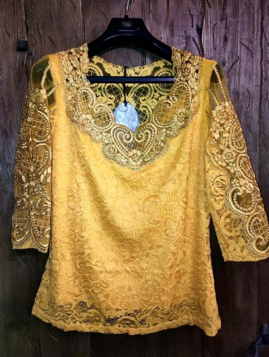 Eden Rose. Топ  Прет-а-Порте. Франция