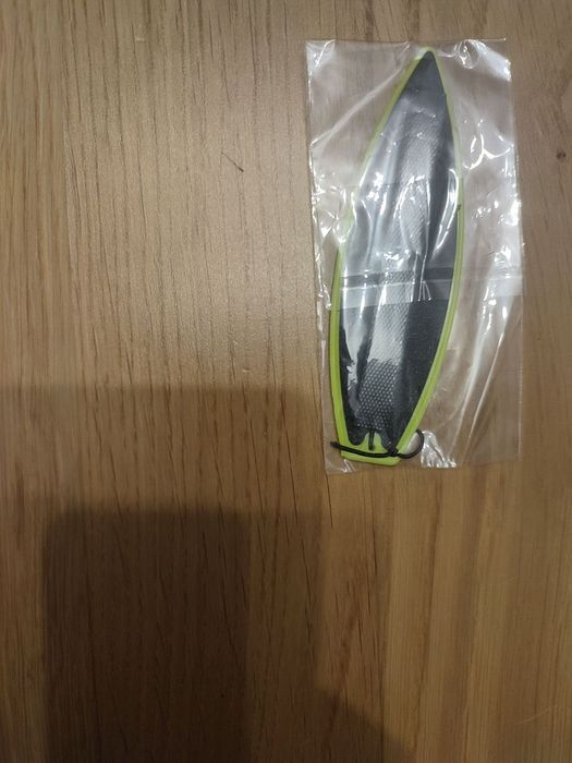 Deska surfingowa na palce